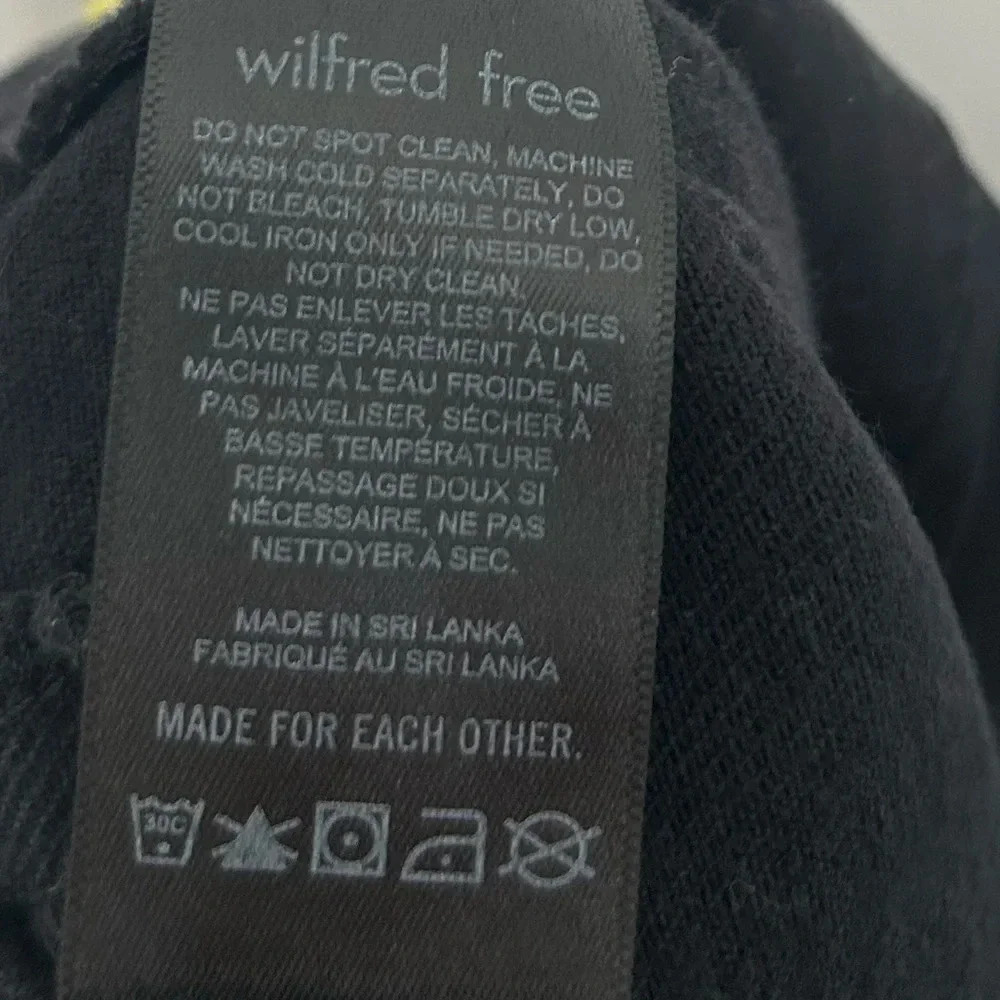 Aritzia Wilfred Free Black Modern Y2K Cargo Twill High Rise size 12 - Picture 12 of 13